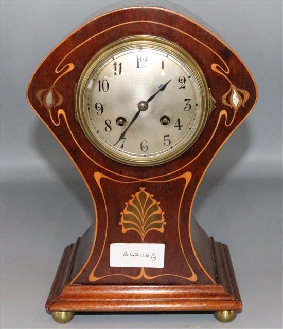 Art Nouveaux inlaid mantel clock